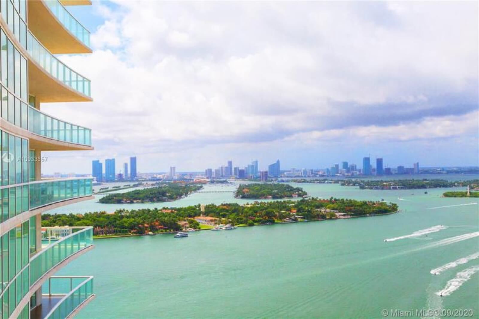 Icon South Beach - View of Biscayne Bay