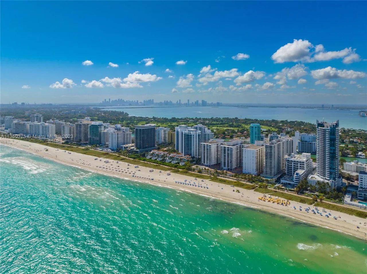 巴特俱乐部和迈阿密海滩的空中鸟瞰图