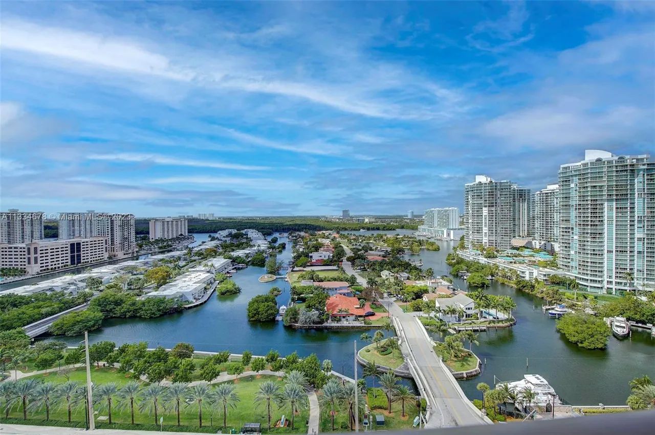 View of Intracoastal Waterways from the Sayan at Sunny Isles Beach