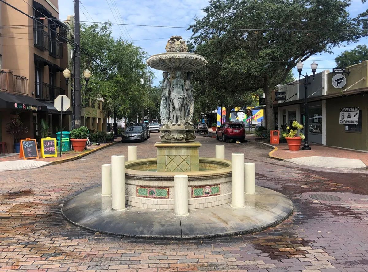 Walkable Neighborhood South Eola