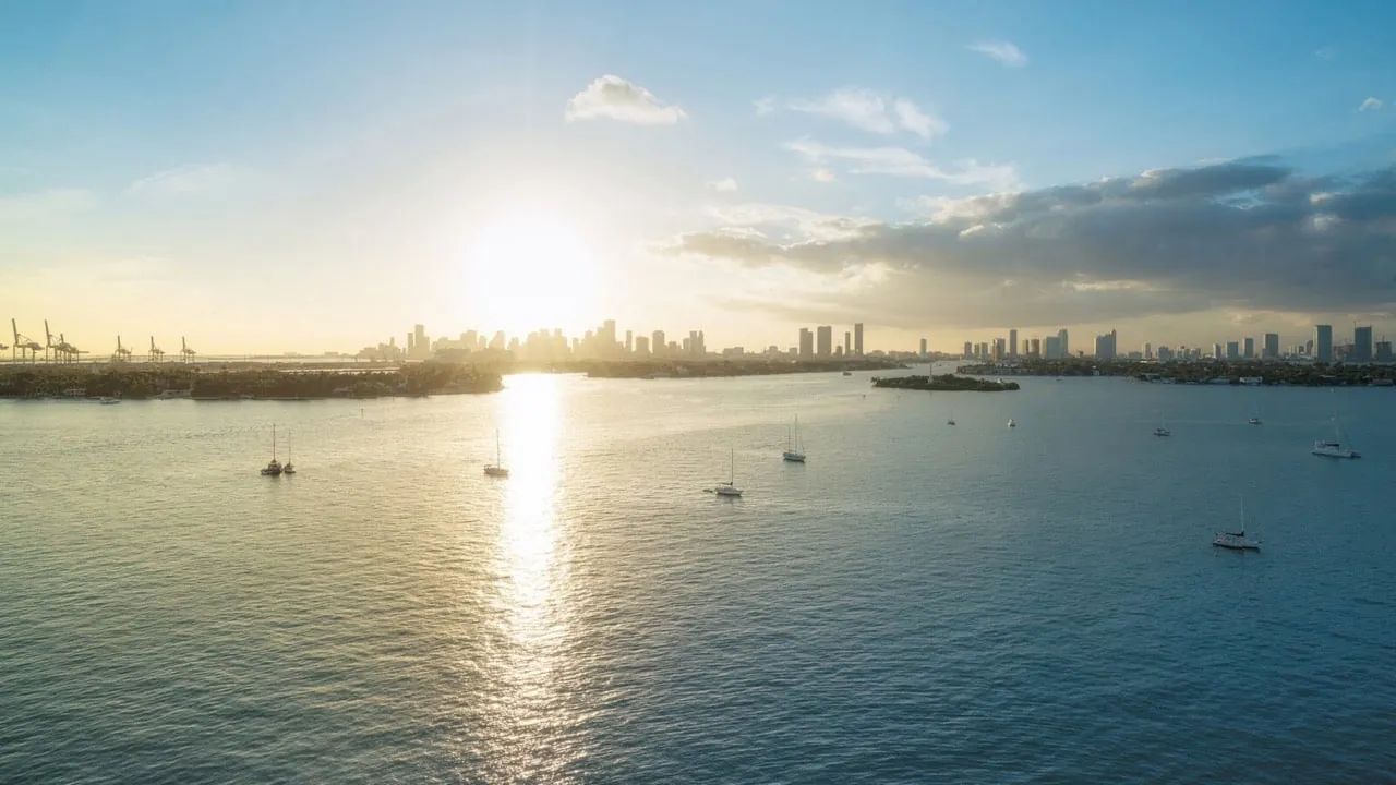 Monad Terrace - Breathtaking Views of Biscayne Bay and the Atlantic Ocean