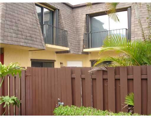 Recently Sold: $52,000 (2 beds, 2 baths, 1405 Square Feet)