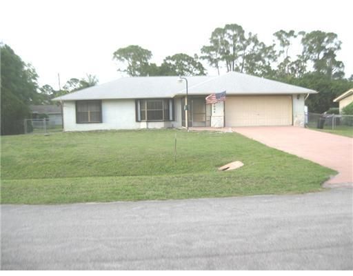 Recently Sold: $79,000 (3 beds, 2 baths, 1480 Square Feet)