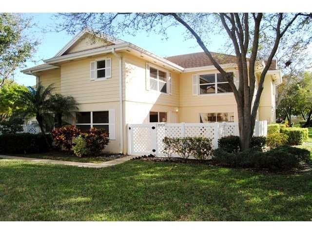 Recently Sold: $109,900 (2 beds, 2 baths, 1362 Square Feet)