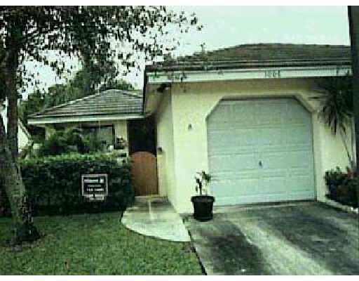 Recently Sold: $79,500 (2 beds, 2 baths, 790 Square Feet)