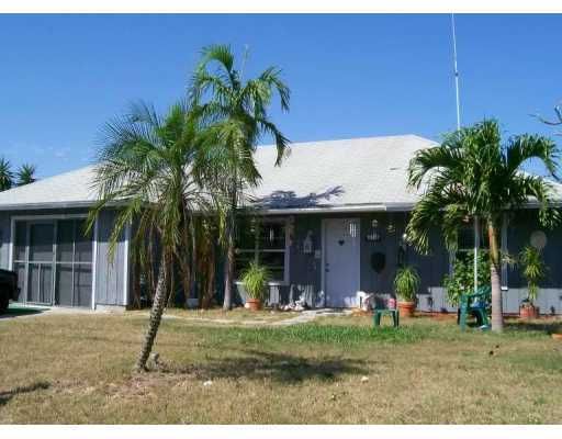 Recently Sold: $269,900 (3 beds, 2 baths, 1309 Square Feet)