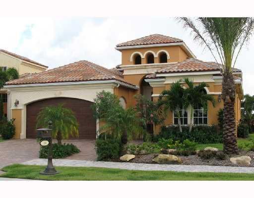 Recently Rented: $7,500 (3 beds, 3 baths, 3034 Square Feet)