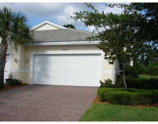 Recently Rented: $1,200 (2 beds, 2 baths, 1549 Square Feet)