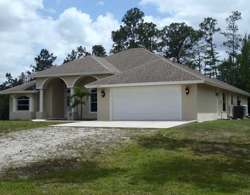 Recently Sold: $249,999 (4 beds, 3 baths, 2700 Square Feet)