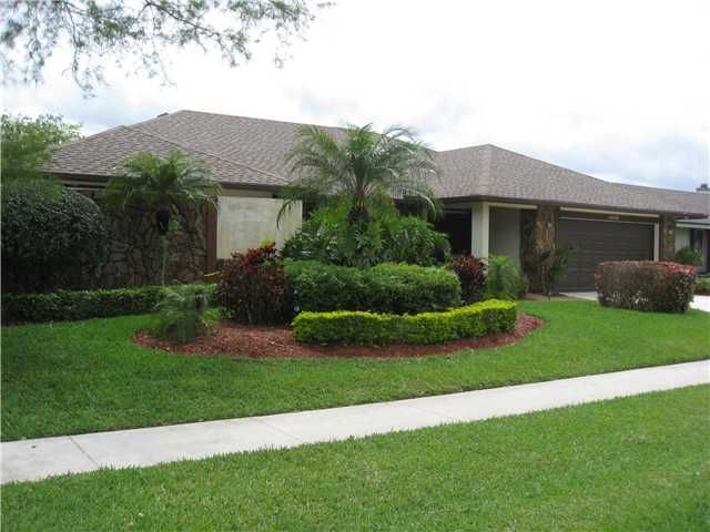 Recently Sold: $239,000 (3 beds, 2 baths, 2125 Square Feet)