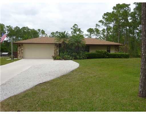 Recently Sold: $229,000 (3 beds, 2 baths, 1880 Square Feet)