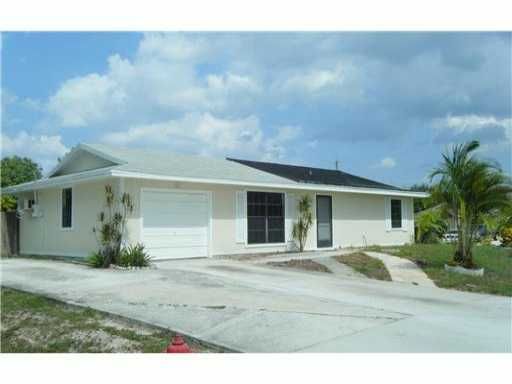 Recently Rented: $1,100 (2 beds, 2 baths, 1200 Square Feet)