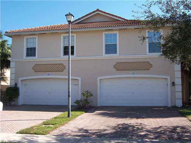 Recently Rented: $1,575 (3 beds, 2 baths, 1774 Square Feet)