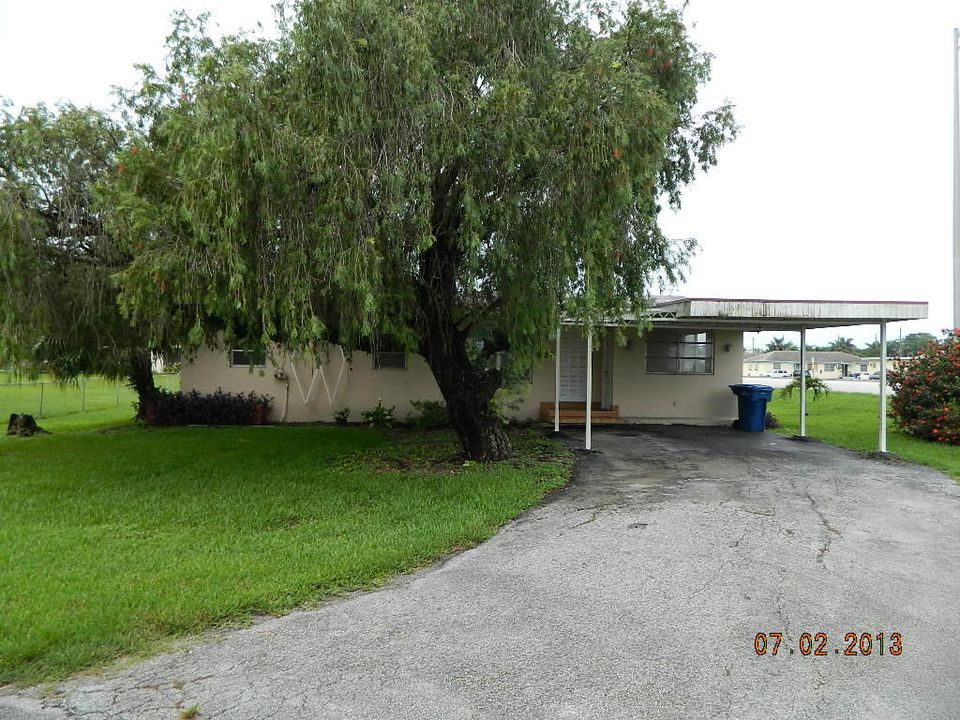 Recently Sold: $75,000 (3 beds, 1 baths, 1664 Square Feet)