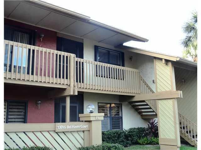 Недавно арендовано: $1,300 (2 спален, 2 ванн, 1300 Квадратных фут)