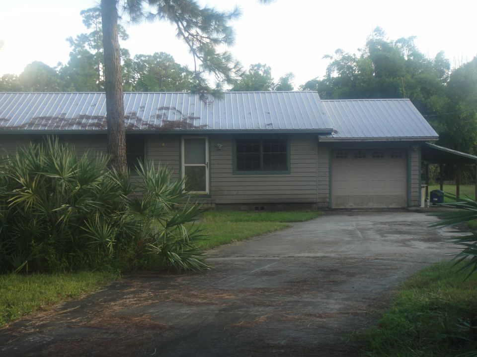 Recently Sold: $155,000 (3 beds, 2 baths, 1104 Square Feet)