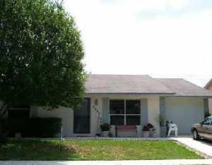 Recently Sold: $80,000 (3 beds, 2 baths, 1450 Square Feet)