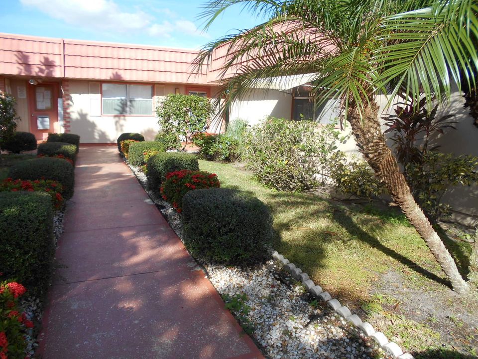 Recently Sold: $27,500 (1 beds, 1 baths, 726 Square Feet)