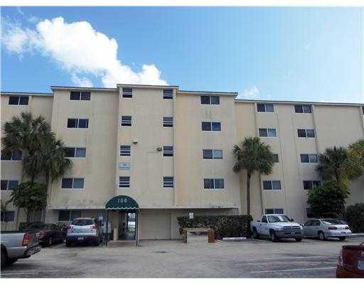 Recently Sold: $74,900 (1 beds, 1 baths, 720 Square Feet)