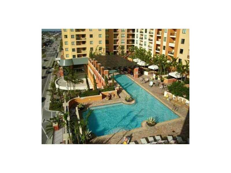 Recently Rented: $2,100 (2 beds, 2 baths, 1216 Square Feet)