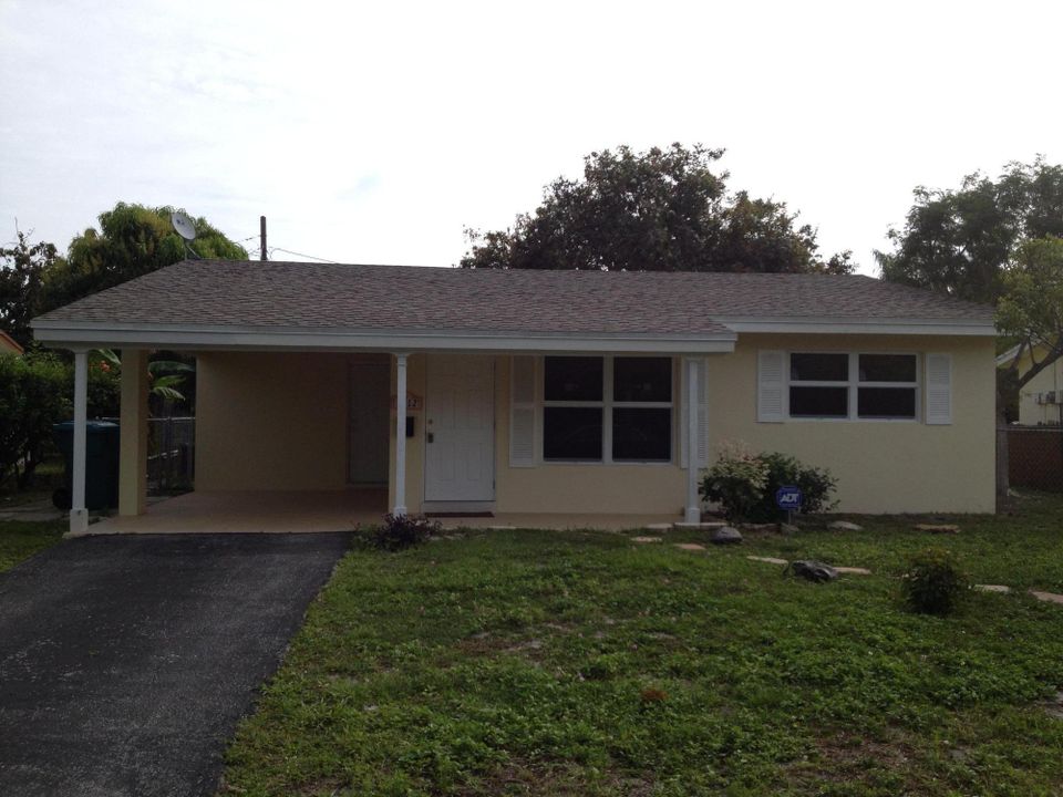 Recently Rented: $1,275 (2 beds, 1 baths, 1023 Square Feet)