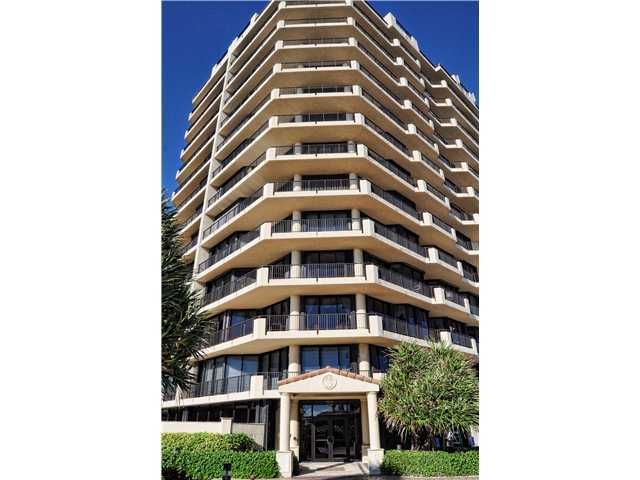 Recently Sold: $1,090,000 (4 beds, 5 baths, 3955 Square Feet)