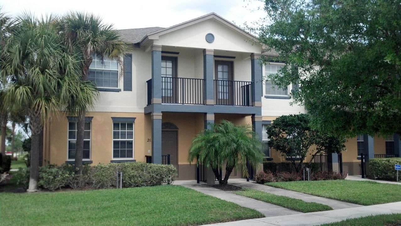 最近租的: $1,000 (3 贝兹, 2 浴室, 1350 平方英尺)