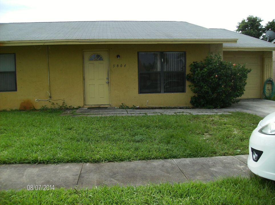 Recently Rented: $1,450 (4 beds, 2 baths, 1423 Square Feet)