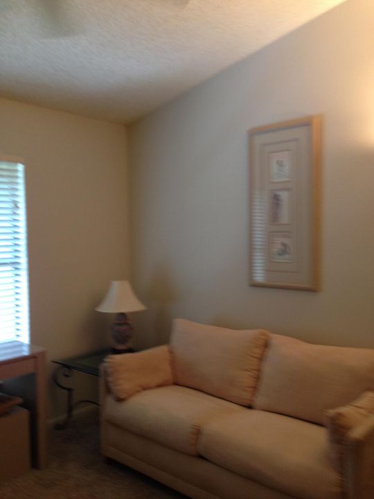 Active With Contract: $2,400 (3 beds, 2 baths, 1430 Square Feet)