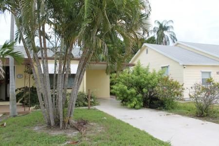 Recently Sold: $85,000 (3 beds, 2 baths, 1232 Square Feet)