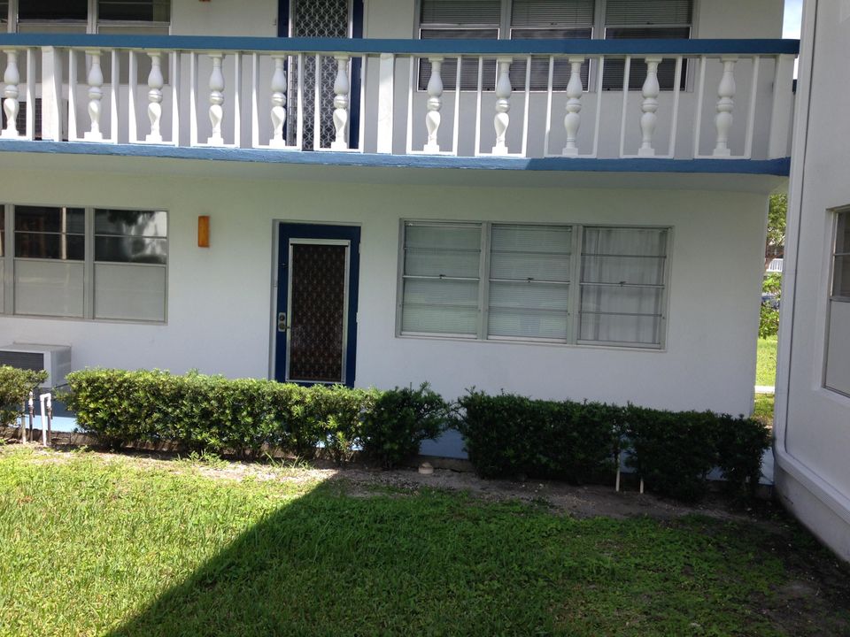Recently Rented: $825 (1 beds, 1 baths, 703 Square Feet)