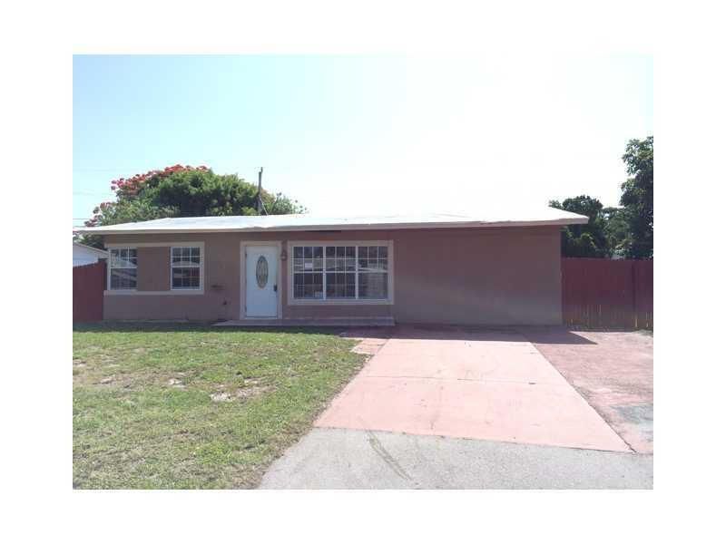 最近租的: $1,550 (3 贝兹, 1 浴室, 893 平方英尺)