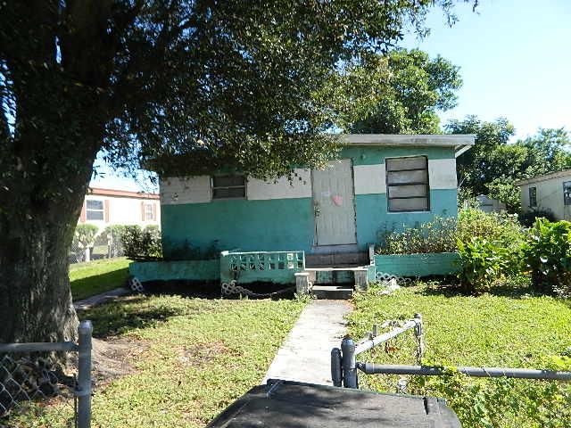 Recently Sold: $12,900 (3 beds, 1 baths, 1152 Square Feet)