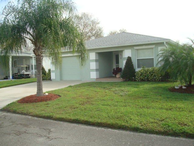 Recently Sold: $49,900 (2 beds, 2 baths, 1319 Square Feet)