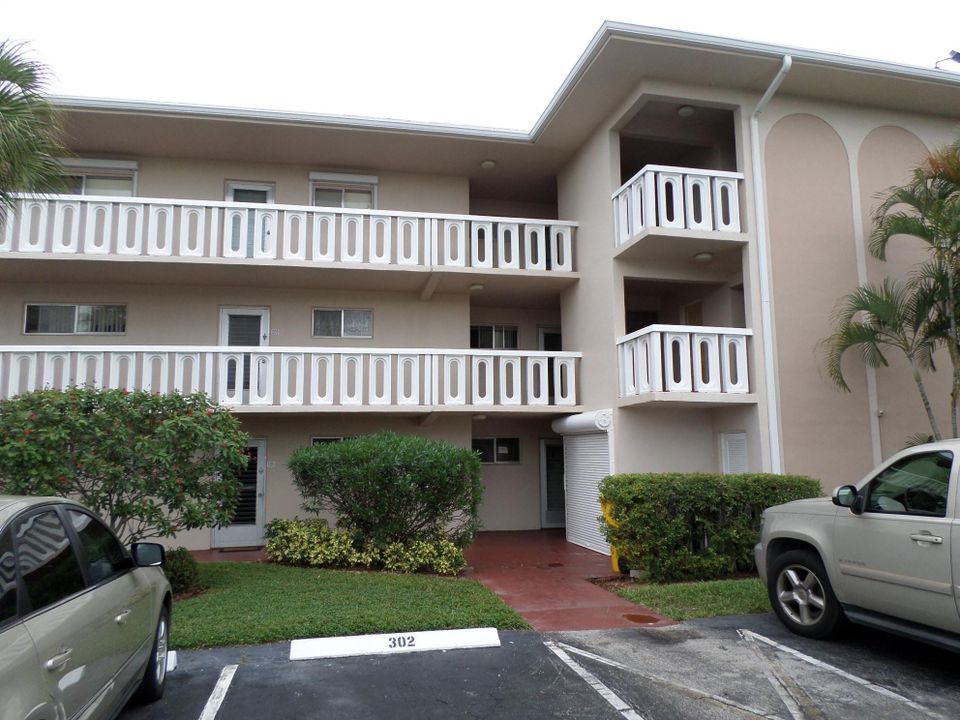 Recently Sold: $19,900 (1 beds, 1 baths, 744 Square Feet)