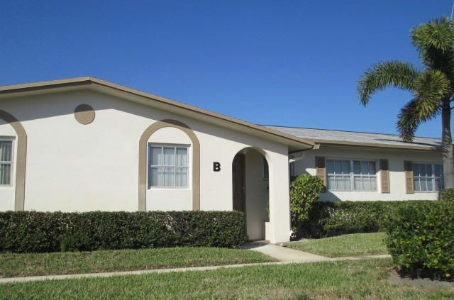 Vendido Recientemente: $49,900 (2 camas, 2 baños, 1052 Pies cuadrados)