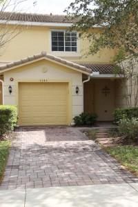 Recently Sold: $158,500 (2 beds, 2 baths, 1296 Square Feet)