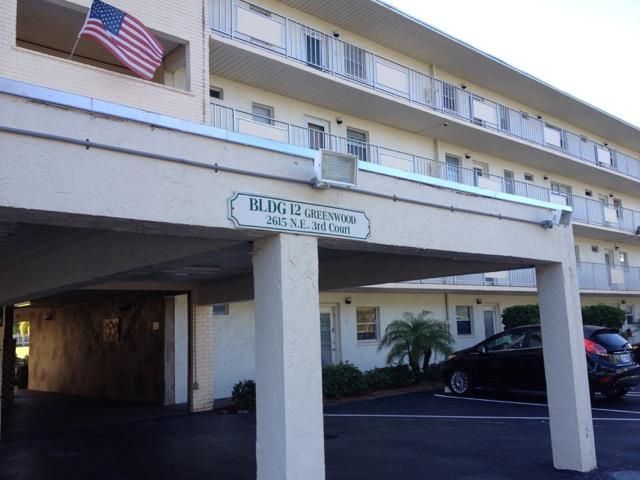 Vendido Recientemente: $39,500 (1 camas, 1 baños, 758 Pies cuadrados)