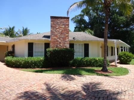 Recently Sold: $349,500 (3 beds, 3 baths, 1815 Square Feet)