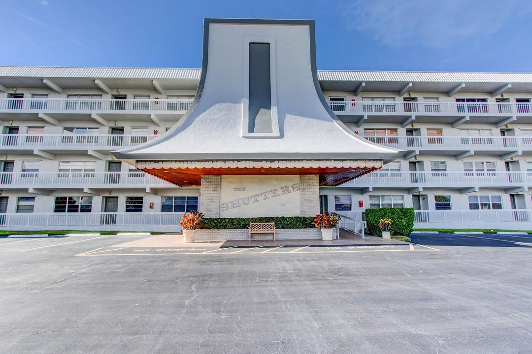 Recently Sold: $175,000 (2 beds, 2 baths, 1078 Square Feet)