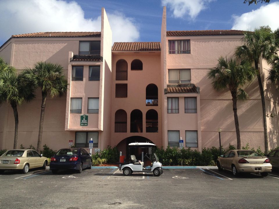 Recently Sold: $58,500 (1 beds, 1 baths, 775 Square Feet)