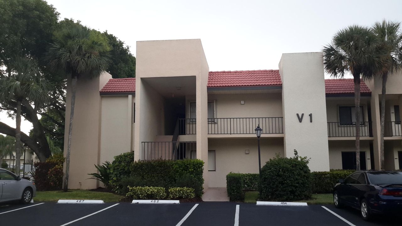 Recently Sold: $165,000 (1 beds, 1 baths, 935 Square Feet)