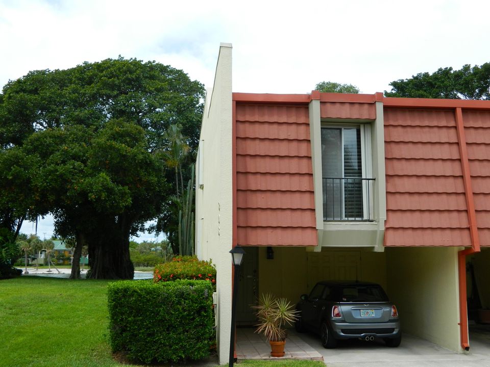 Vendido Recientemente: $339,000 (3 camas, 2 baños, 1514 Pies cuadrados)