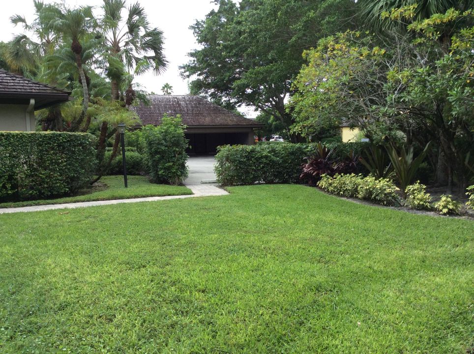 最近售出: $275,000 (3 贝兹, 3 浴室, 1800 平方英尺)