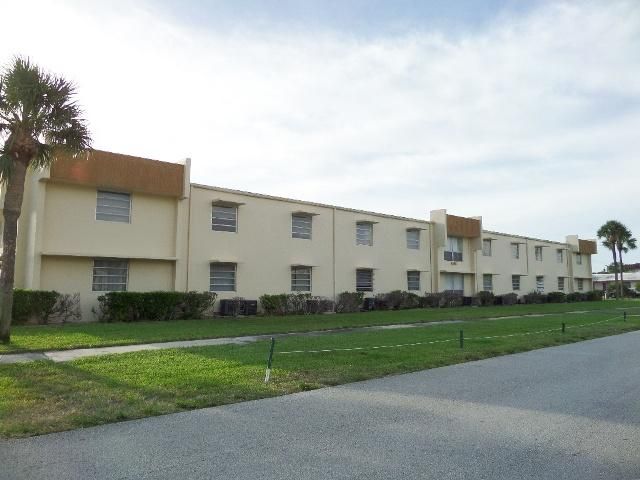 最近租的: $875 (0 贝兹, 1 浴室, 600 平方英尺)