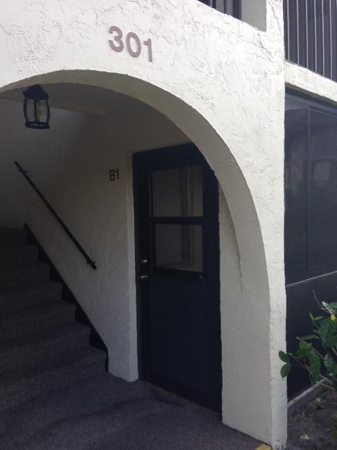 Recently Sold: $80,900 (2 beds, 2 baths, 937 Square Feet)