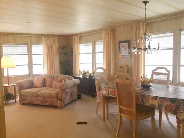 Recently Sold: $88,000 (3 beds, 2 baths, 1284 Square Feet)