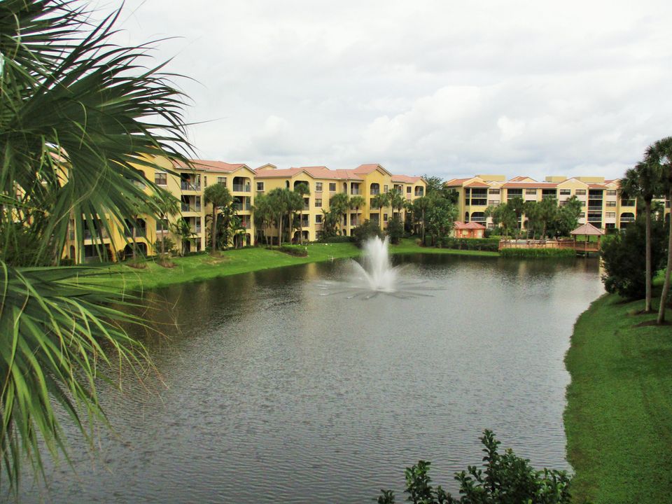 Recently Rented: $2,500 (1 beds, 1 baths, 920 Square Feet)