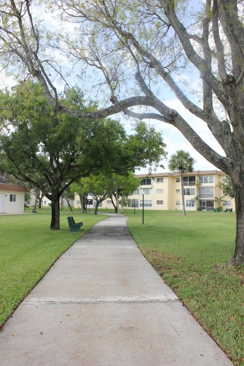 Recently Sold: $42,500 (1 beds, 1 baths, 724 Square Feet)