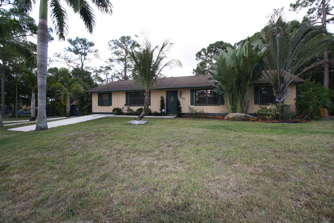 Recently Sold: $249,900 (3 beds, 2 baths, 1441 Square Feet)